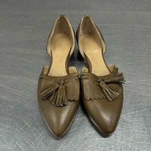 Poppy Barley Tan Leather D'orsay Tassel Flats Size 6